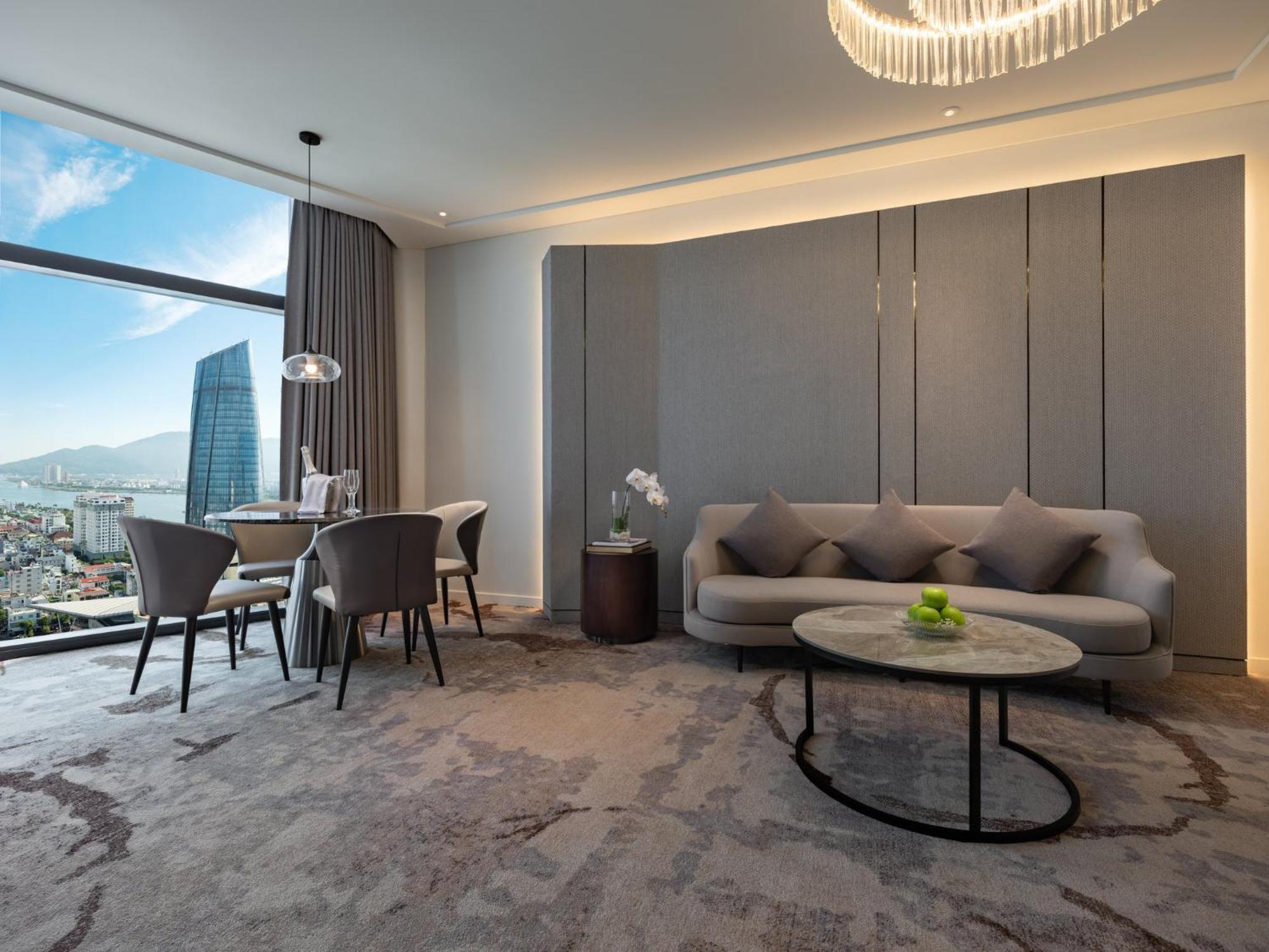 Crowne Plaza Danang City Centre By Ihg מראה חיצוני תמונה